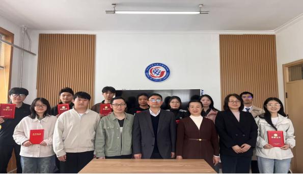 外国语学院举办研究生翻译大赛